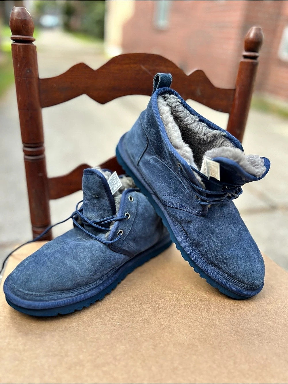 UGG Neumel Blue Shearling-Lined Boots US 8 Like New